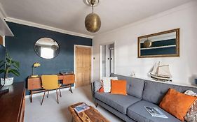 Beautiful Apartment In Bath